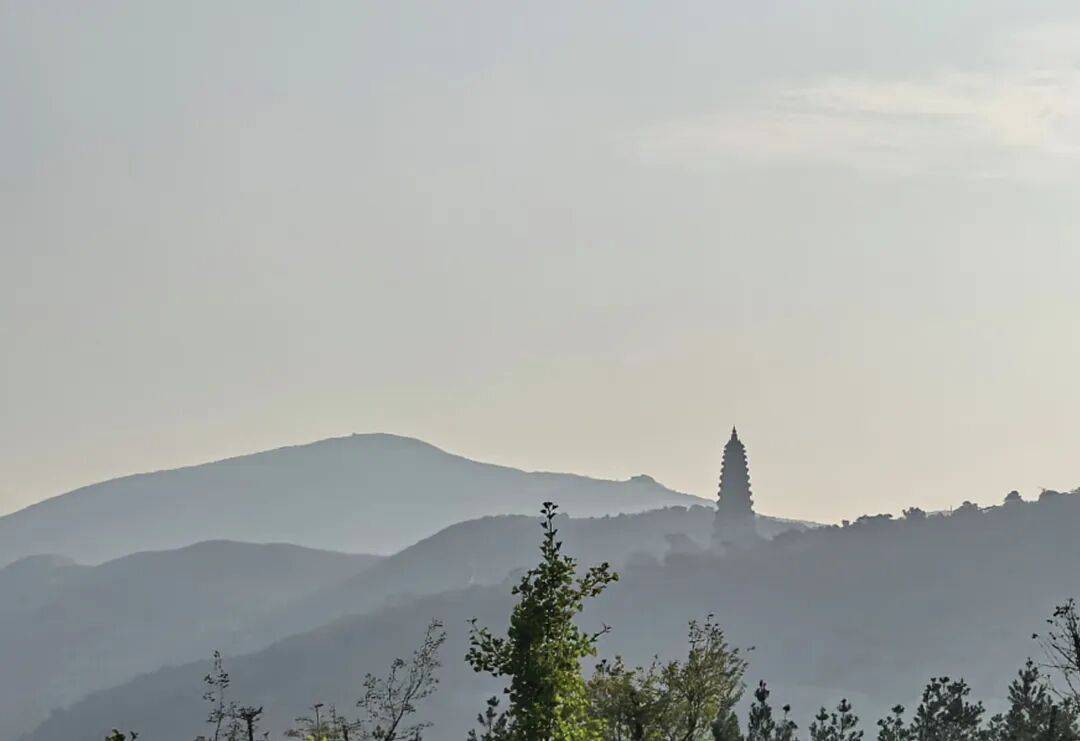 广胜寺一悟：世间两难，心安即是答案｜摩旅西行日记4
