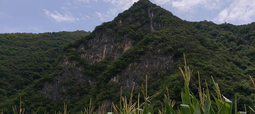 四川到山西摩旅游记三   今天骑不动道，风景太美