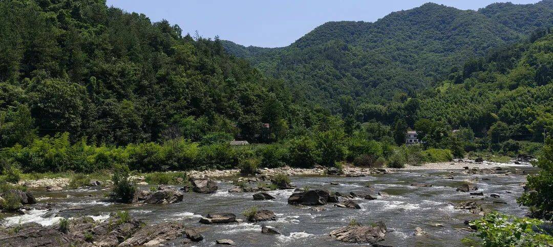 四川到山西摩旅游记三   今天骑不动道，风景太美
