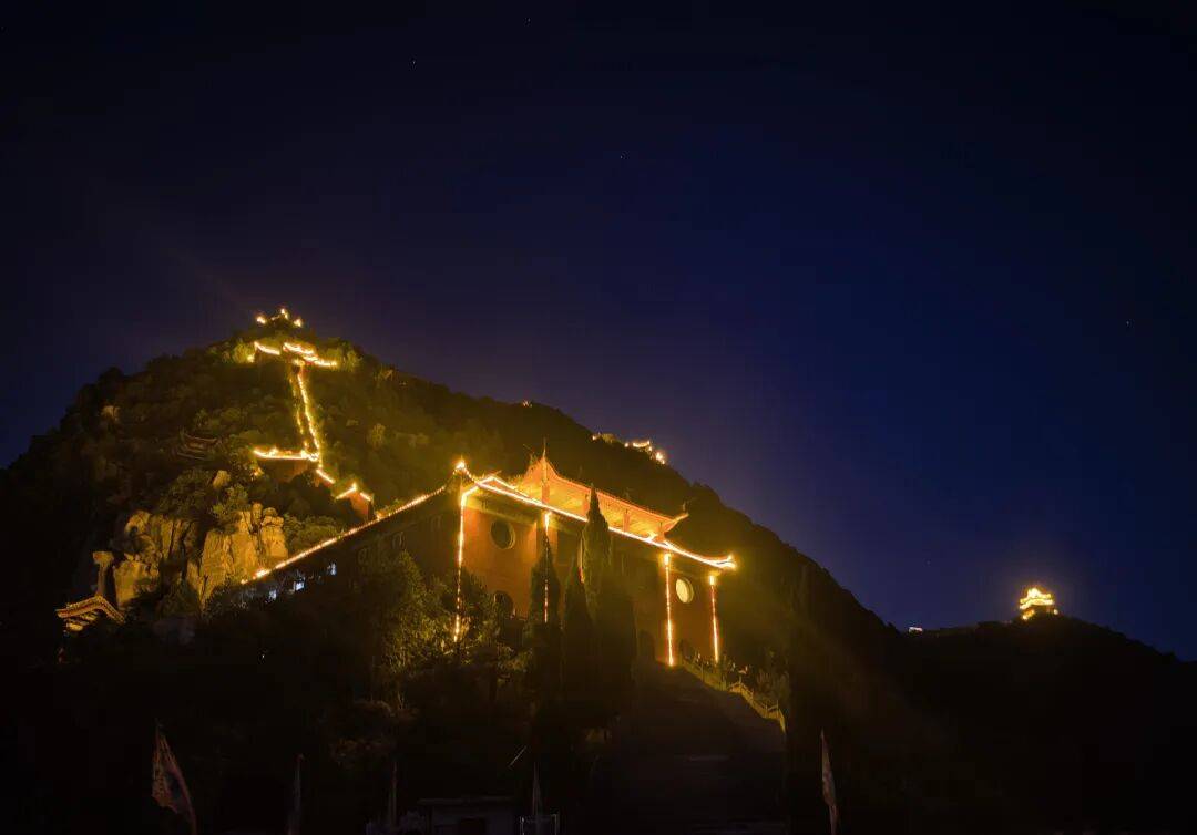 一车一马走中原，千里山河皆是修行|摩旅西行日记 1