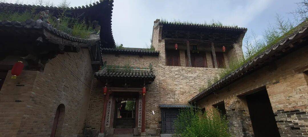 千里单骑走秦晋之十八   在阳城，被困在下交汤帝庙金代线条里
