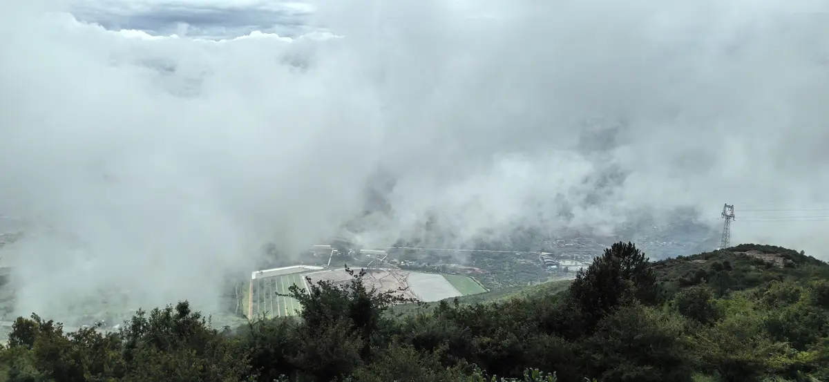 摩旅第25段丽江到昆明：洱海云山盟对天、山里葡萄青又甜