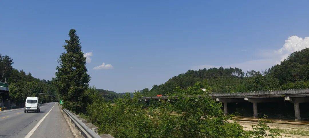 四川到山西摩旅游记二 访古汉源,翻镇巴山,夜宿石泉 四川到山西摩旅游记二 访古汉源,翻镇巴山,夜宿石泉