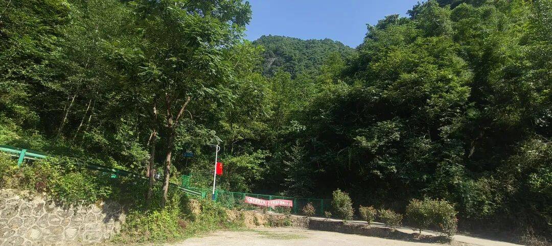 四川到山西摩旅游记二 访古汉源,翻镇巴山,夜宿石泉 四川到山西摩旅游记二 访古汉源,翻镇巴山,夜宿石泉