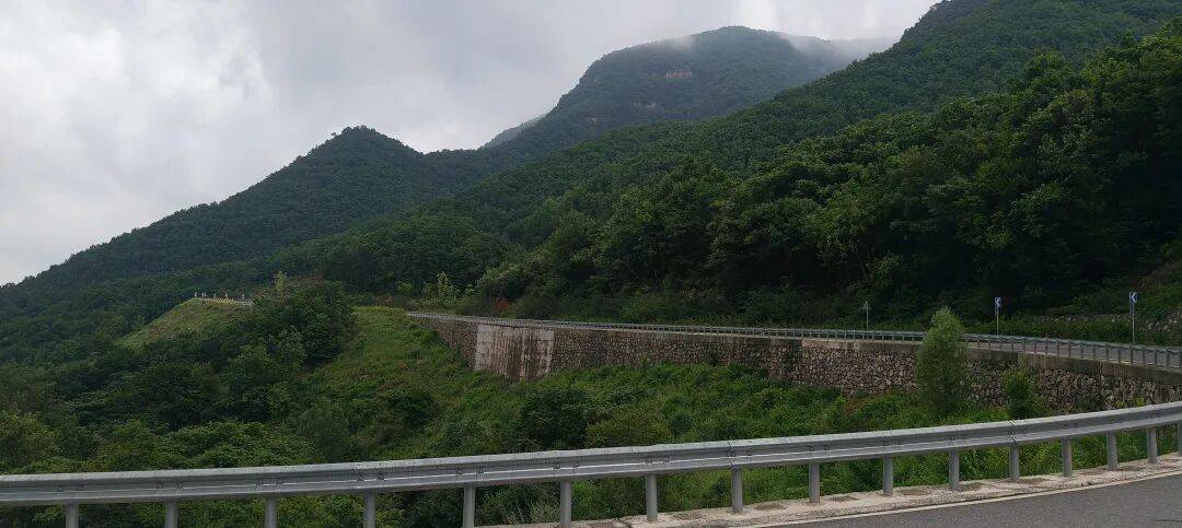千里单骑走秦晋之十六 旷野、雨天、狂风、大雾、海拔 1500+,最孤独的盘山公路 千里单骑走秦晋之十六 旷野、雨天、狂风、大雾、海拔 1500+,最孤独的盘山公路