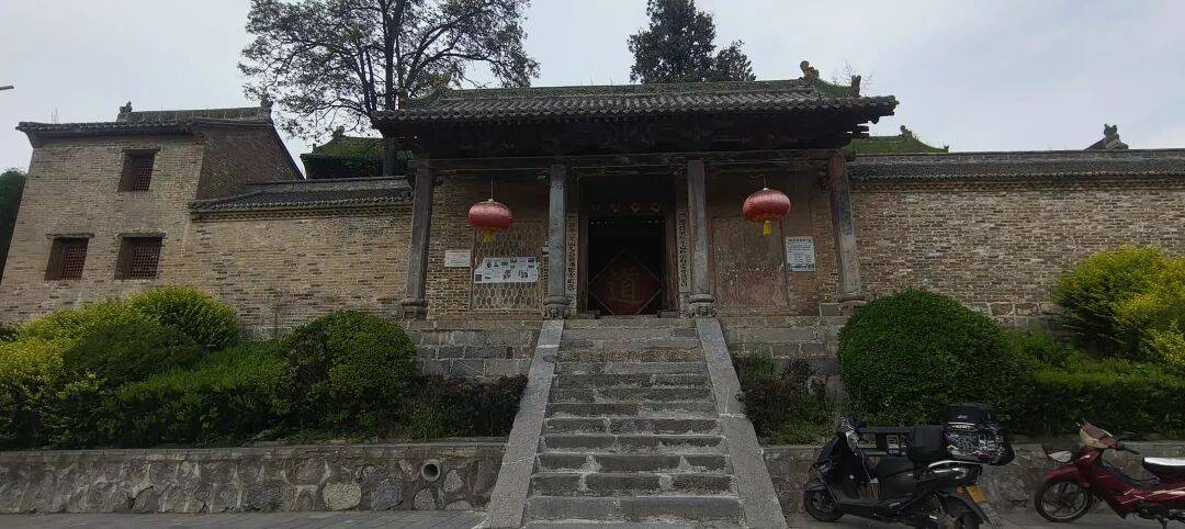千里单骑走秦晋之十八   在阳城，被困在下交汤帝庙金代线条里