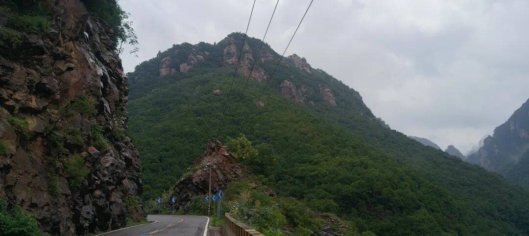 千里单骑走秦晋之十六 旷野、雨天、狂风、大雾、海拔 1500+,最孤独的盘山公路 千里单骑走秦晋之十六 旷野、雨天、狂风、大雾、海拔 1500+,最孤独的盘山公路