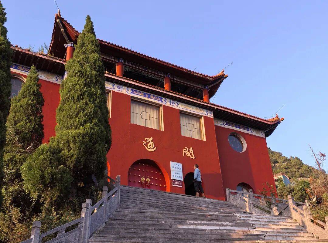 一车一马走中原，千里山河皆是修行|摩旅西行日记 1