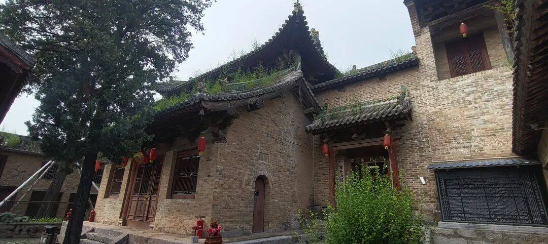 千里单骑走秦晋之十八   在阳城，被困在下交汤帝庙金代线条里