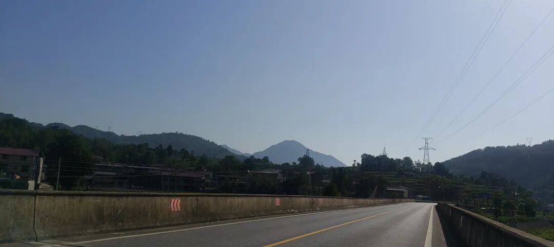 四川到山西摩旅游记二 访古汉源,翻镇巴山,夜宿石泉 四川到山西摩旅游记二 访古汉源,翻镇巴山,夜宿石泉