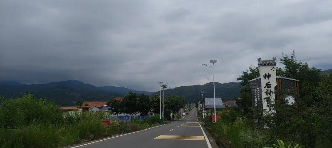 千里单骑走秦晋之十六 旷野、雨天、狂风、大雾、海拔 1500+,最孤独的盘山公路 千里单骑走秦晋之十六 旷野、雨天、狂风、大雾、海拔 1500+,最孤独的盘山公路