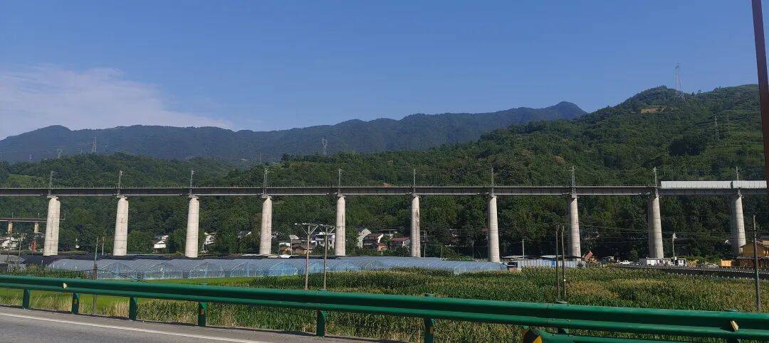 四川到山西摩旅游记二 访古汉源,翻镇巴山,夜宿石泉 四川到山西摩旅游记二 访古汉源,翻镇巴山,夜宿石泉