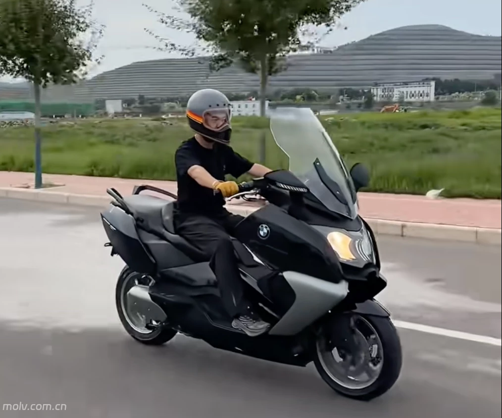 废品站捡漏：宝马 C650GT 重生记