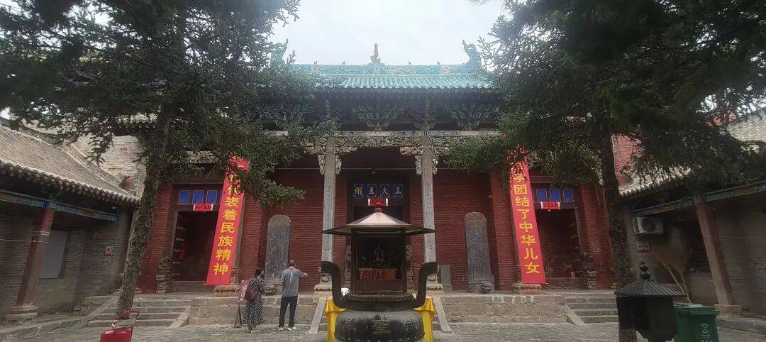 千里单骑走秦晋之二十三   府城玉皇、关帝二庙，人性与神性的交织