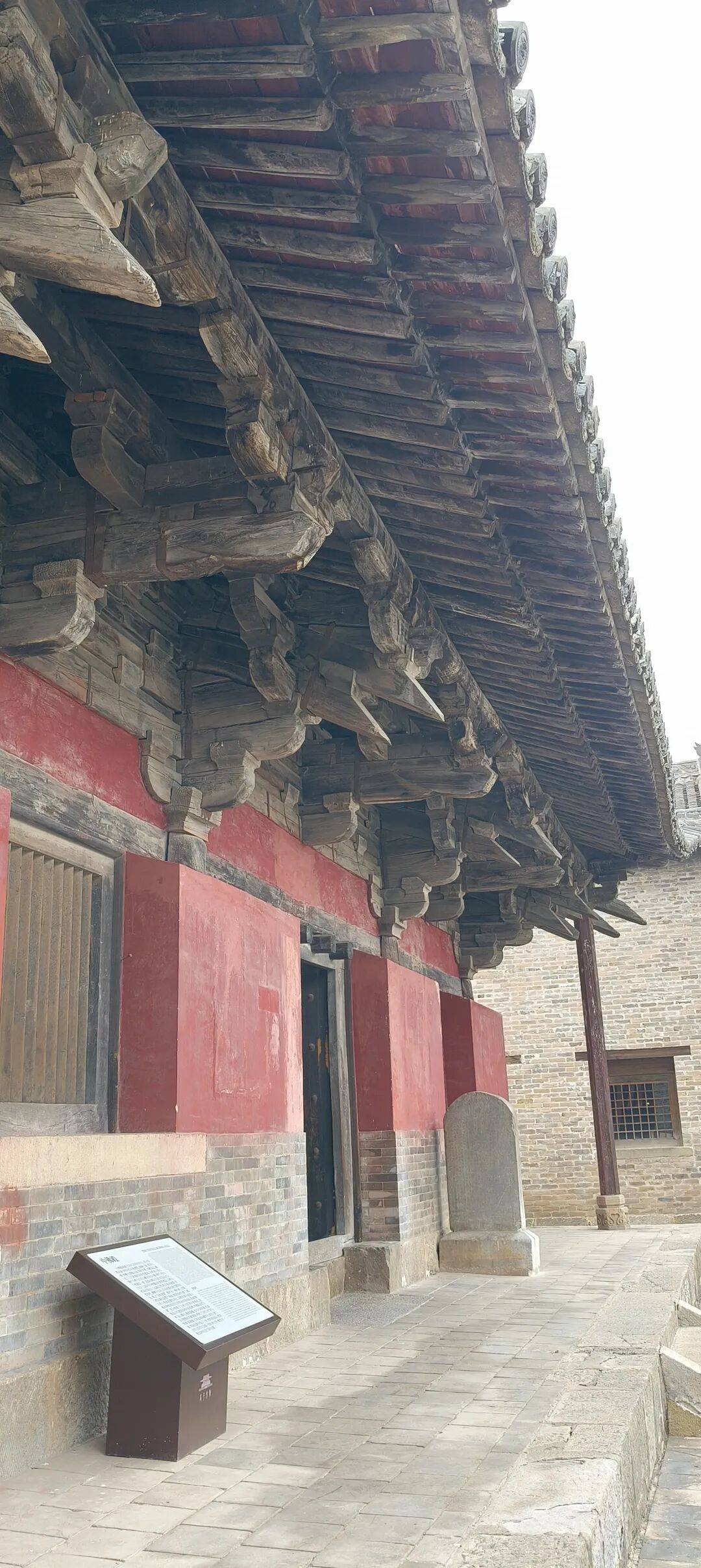 千里单骑走秦晋之三十：在高平崇明寺，遇上最早的宋代建筑，淋了一场大雨去冶底，看到活着的冶底岱庙