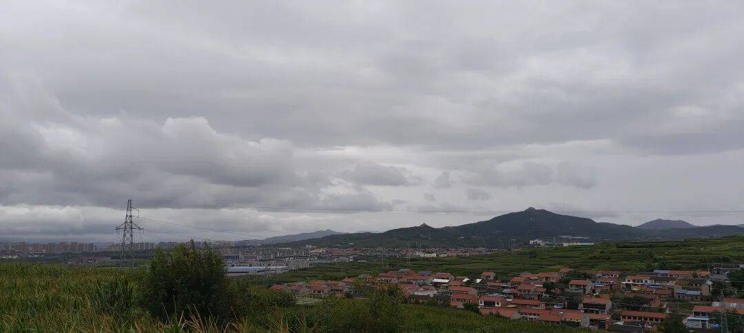 千里单骑走秦晋之二十四    在高平，冒雨游铁佛寺，躲进博物馆