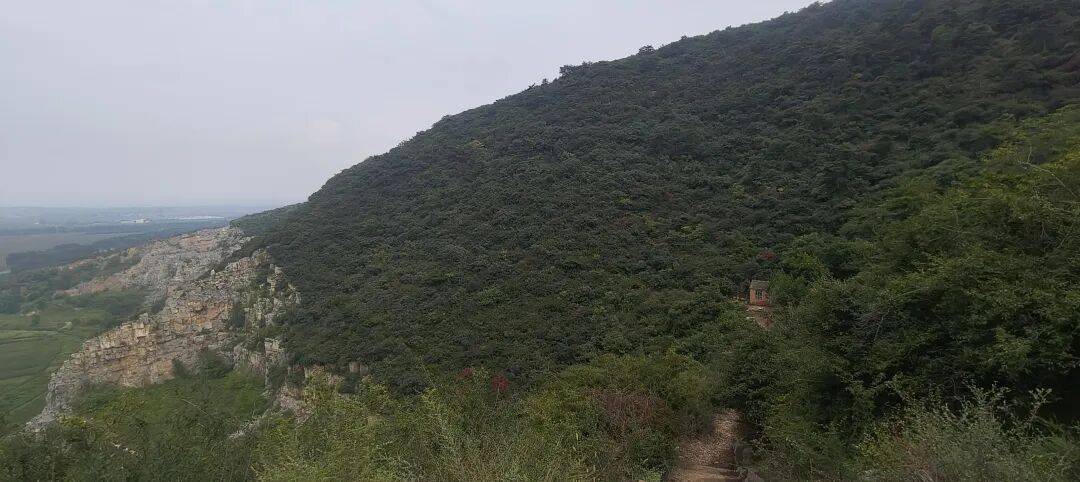 千里单骑走秦晋之二十九：王报二郎庙的金代戏台、骷髅庙吊古，在高庙山石窟待了一个下午