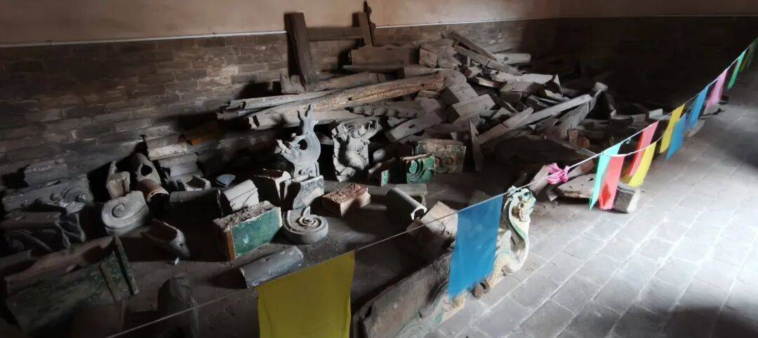 千里单骑走秦晋之三十：在高平崇明寺，遇上最早的宋代建筑，淋了一场大雨去冶底，看到活着的冶底岱庙