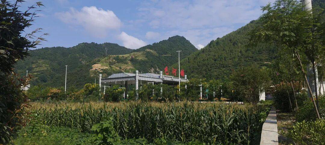 千里单骑走秦晋之三十六：秦岭南坡摩旅三百公里，从山阳县到安康恒口镇