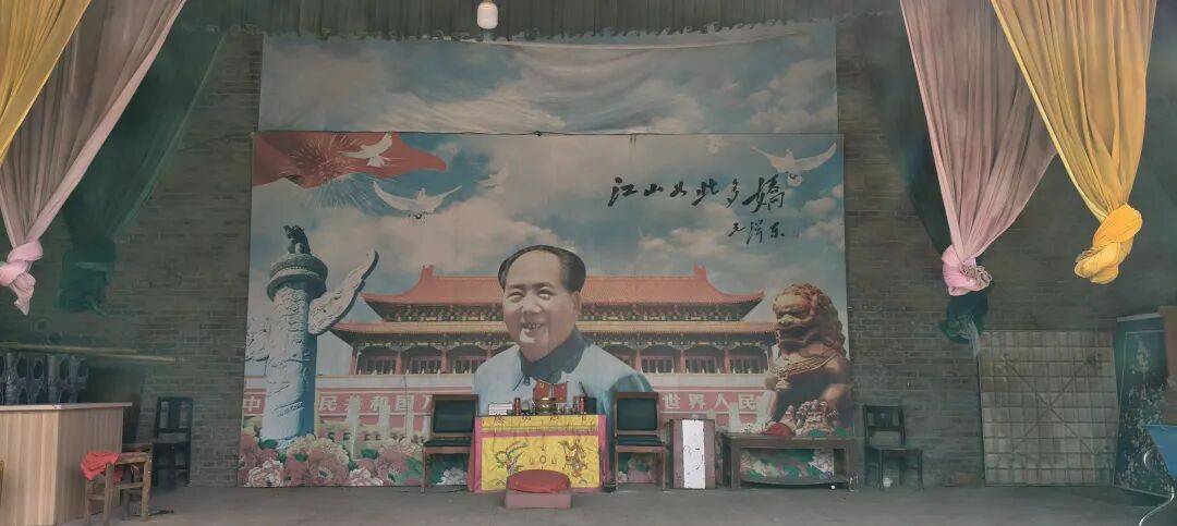 千里单骑走秦晋之二十九：王报二郎庙的金代戏台、骷髅庙吊古，在高庙山石窟待了一个下午
