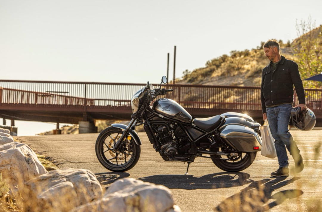 巡航之旅，Honda Rebel 1100T