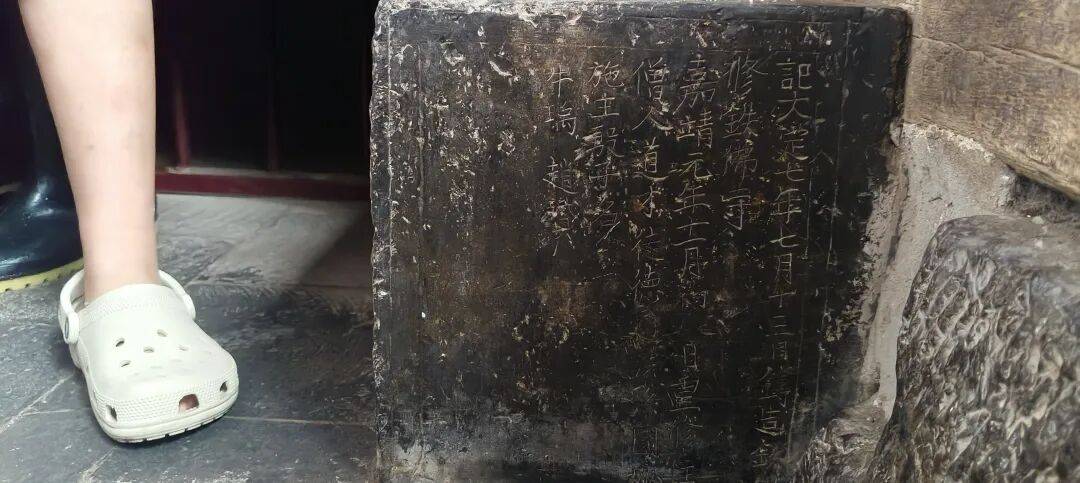 千里单骑走秦晋之二十四    在高平，冒雨游铁佛寺，躲进博物馆