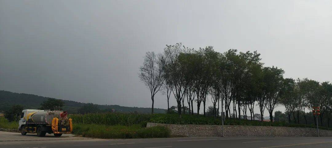 千里单骑走秦晋之三十：在高平崇明寺，遇上最早的宋代建筑，淋了一场大雨去冶底，看到活着的冶底岱庙