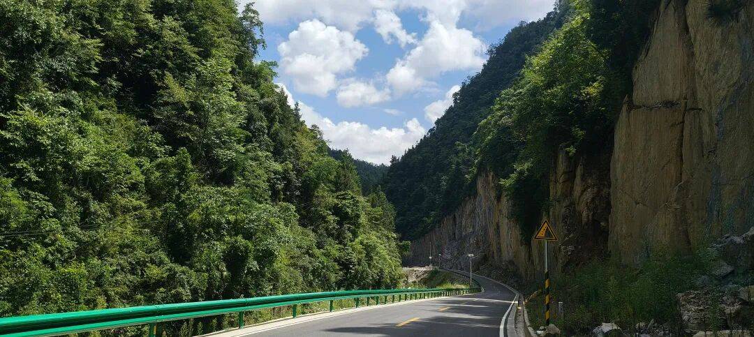 千里单骑走秦晋之三十七：经汉阴、镇巴、高川入蜀，翻越大巴山 300 公里