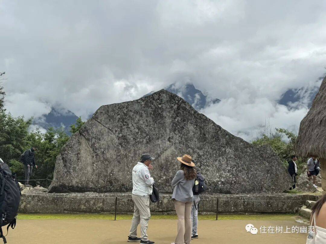 穿越美洲的摩旅 E09：基多，你下次什么时候再回来？