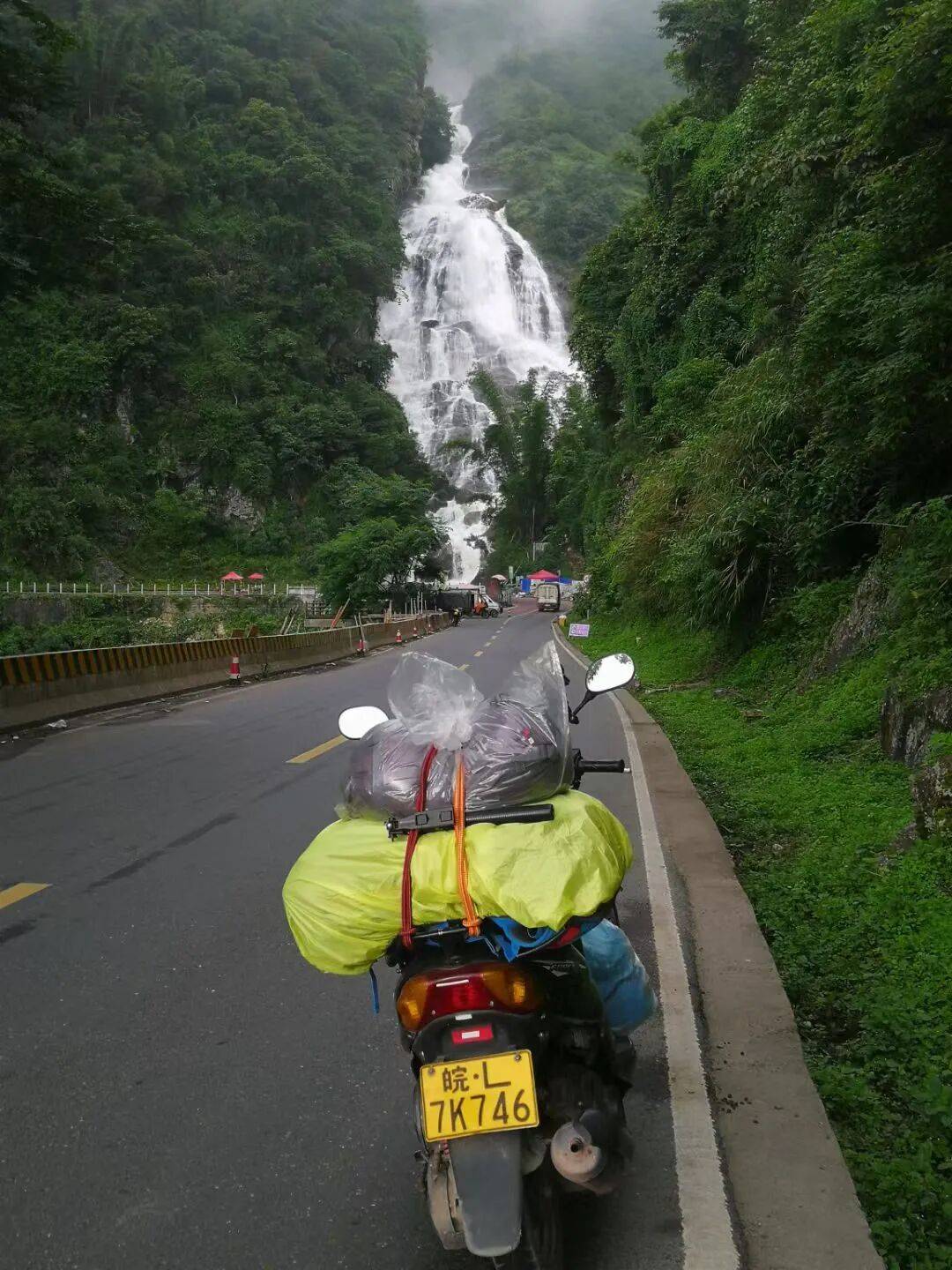 男人都有一个摩旅梦，谁说小踏板不能环游中国
