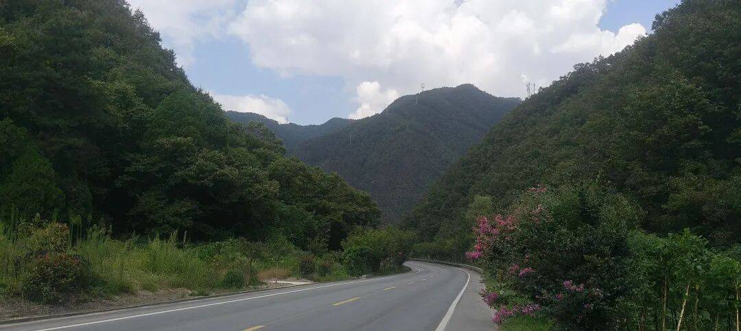 千里单骑走秦晋之三十六：秦岭南坡摩旅三百公里，从山阳县到安康恒口镇
