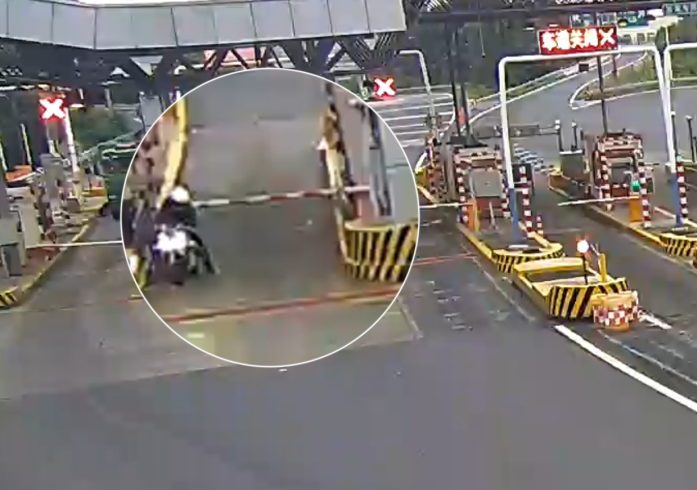切记：浙江全省高速，禁摩！