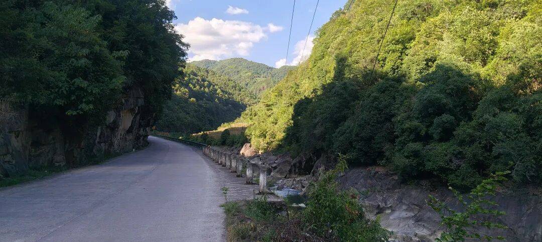 千里单骑走秦晋之三十七：经汉阴、镇巴、高川入蜀，翻越大巴山 300 公里