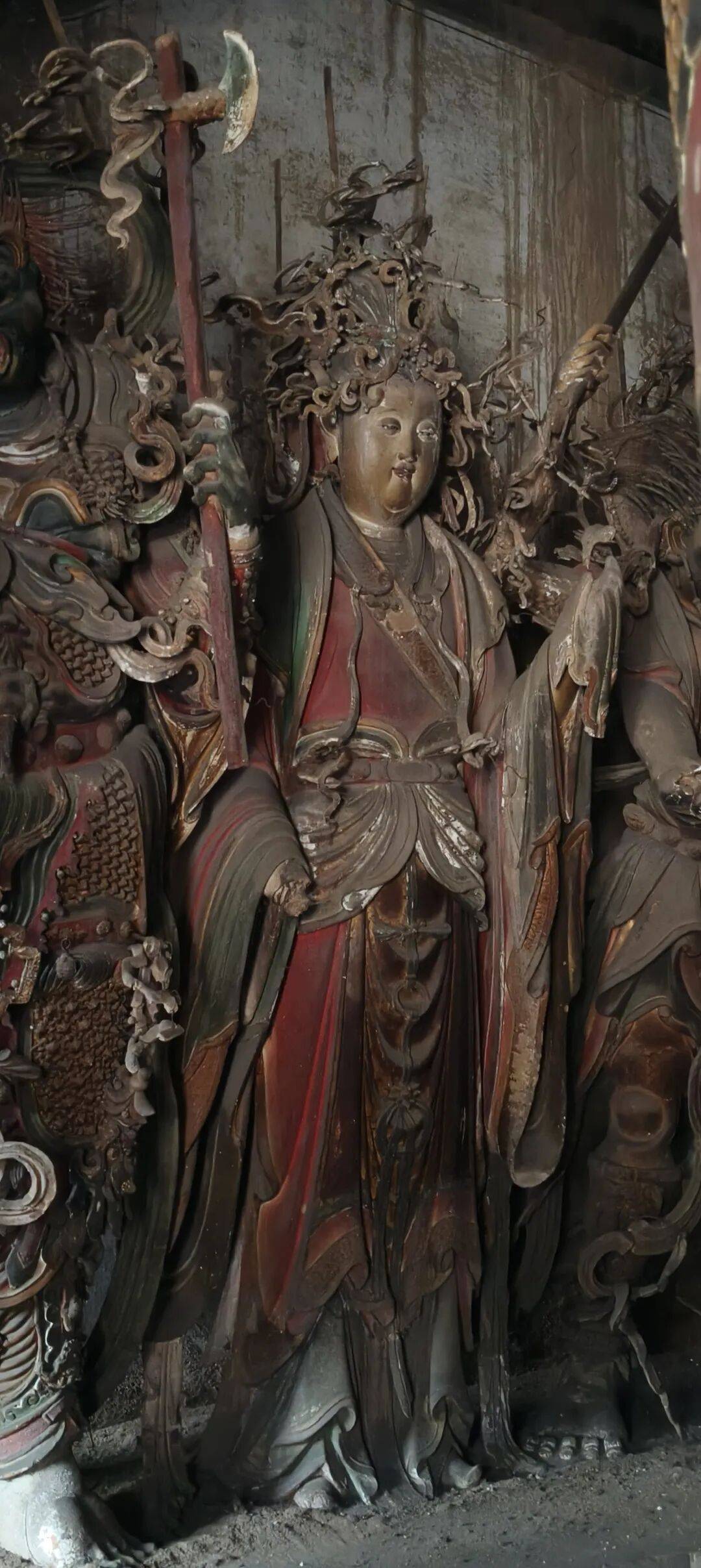 千里单骑走秦晋之二十四    在高平，冒雨游铁佛寺，躲进博物馆