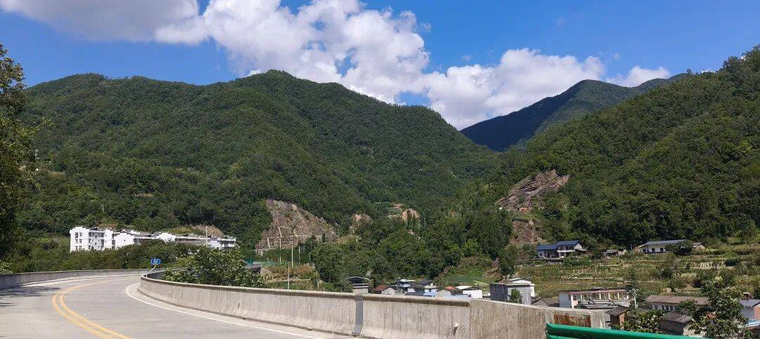千里单骑走秦晋之三十七：经汉阴、镇巴、高川入蜀，翻越大巴山 300 公里