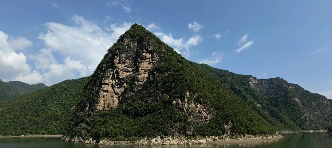 千里单骑走秦晋之三十六：秦岭南坡摩旅三百公里，从山阳县到安康恒口镇