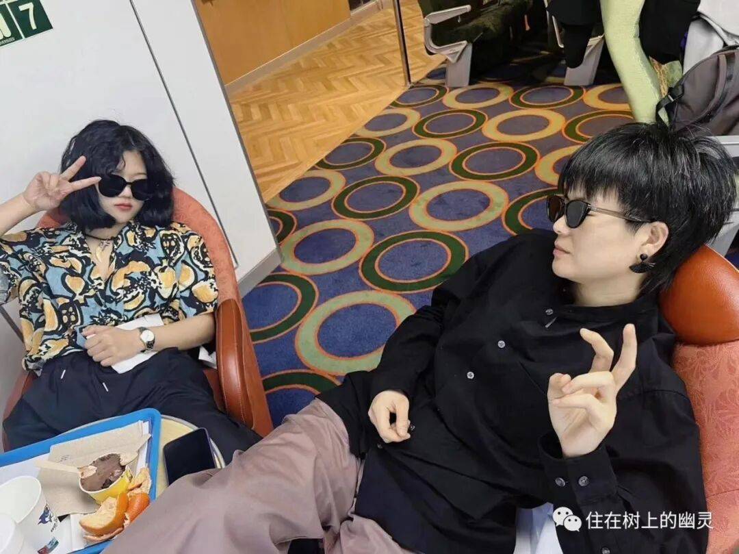 穿越美洲的摩旅 E12：麦德林，黑暗之后，早山骤明