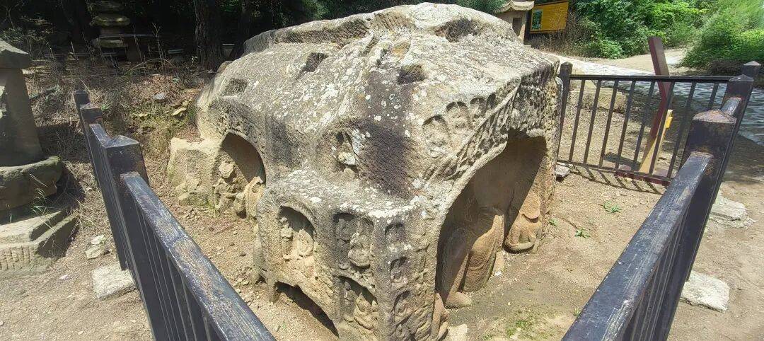 千里单骑走秦晋之二十七   摩旅羊头山，石窟看要清楚，画画不能看太清楚