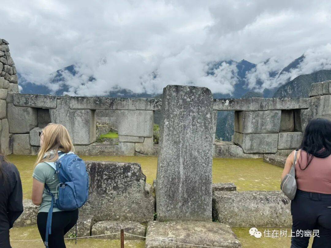 穿越美洲的摩旅 E09：基多，你下次什么时候再回来？