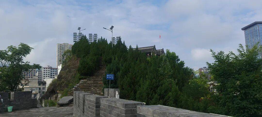 千里单骑走秦晋之三十六：秦岭南坡摩旅三百公里，从山阳县到安康恒口镇
