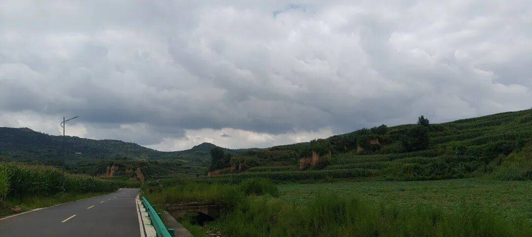 千里单骑走秦晋之二十五   长平古战场吊古、满公山寻野窟、古中庙遇见元代藻井