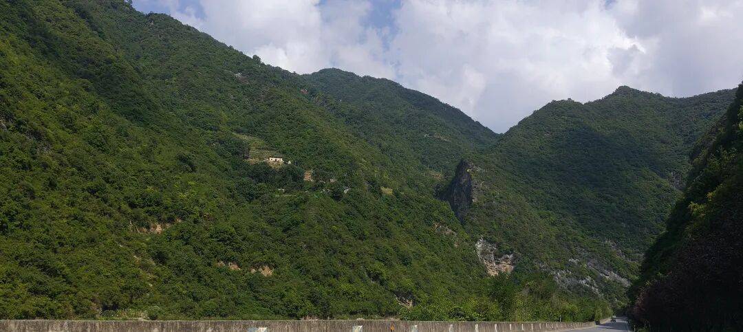 千里单骑走秦晋之三十六：秦岭南坡摩旅三百公里，从山阳县到安康恒口镇