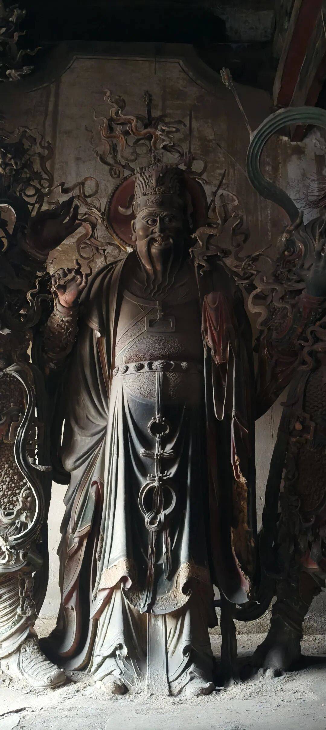 千里单骑走秦晋之二十四    在高平，冒雨游铁佛寺，躲进博物馆