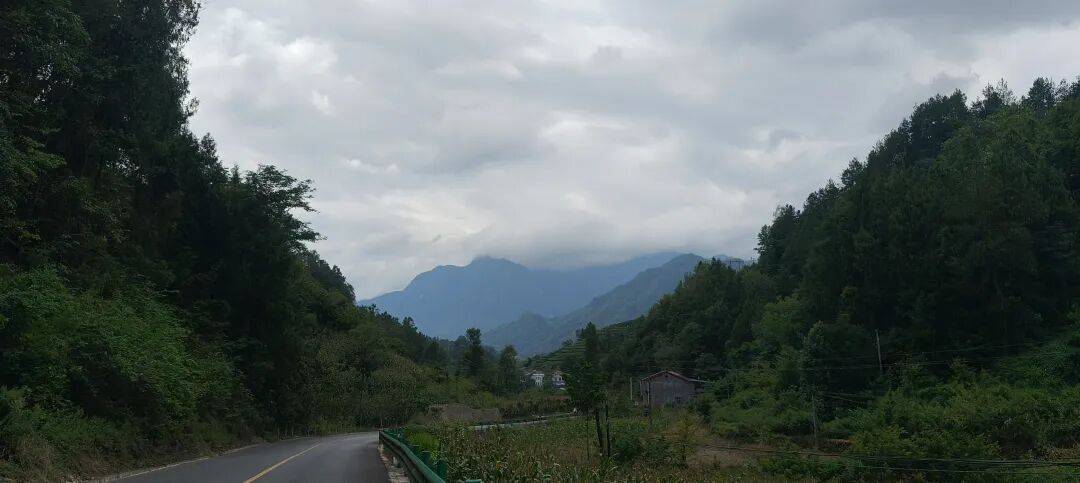 千里单骑走秦晋之三十七：经汉阴、镇巴、高川入蜀，翻越大巴山 300 公里